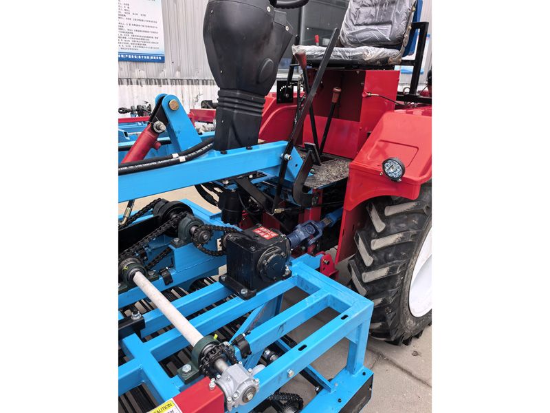 單缸中置大蒜收獲機(jī)